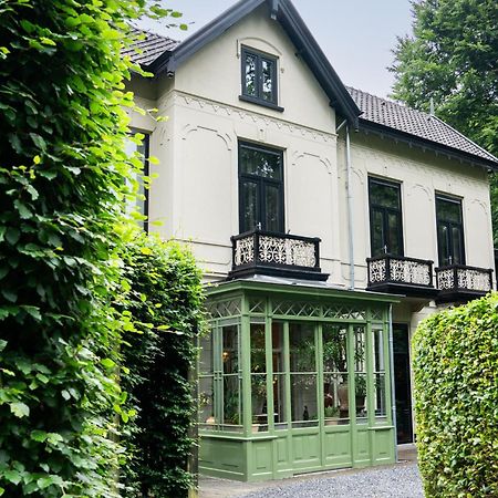 Boutique Hotel Villa Trompenberg Хилверсъм Екстериор снимка