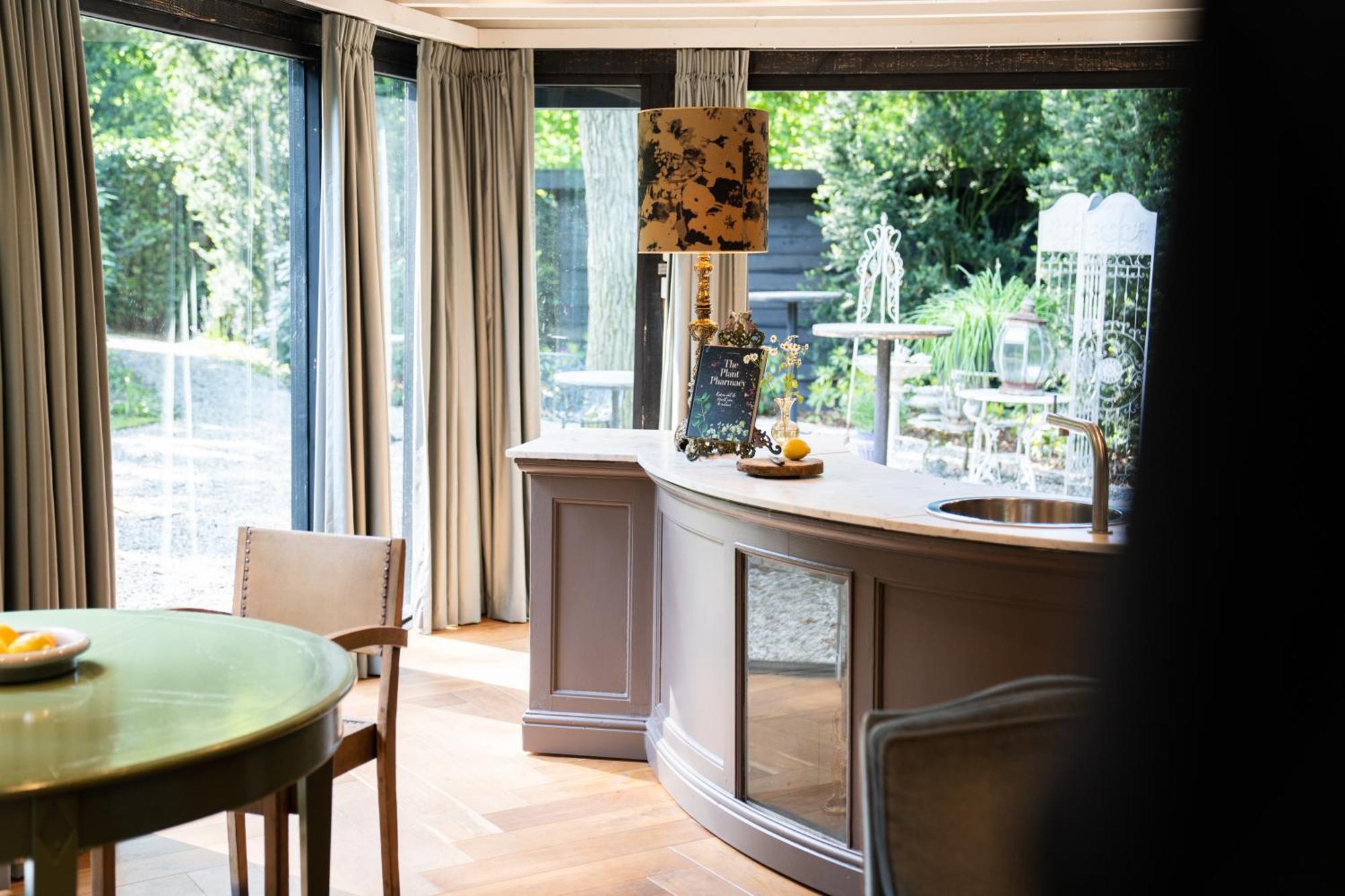 Boutique Hotel Villa Trompenberg Хилверсъм Екстериор снимка