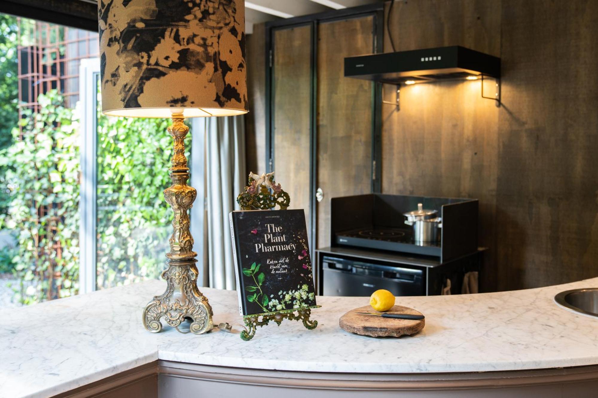 Boutique Hotel Villa Trompenberg Хилверсъм Екстериор снимка