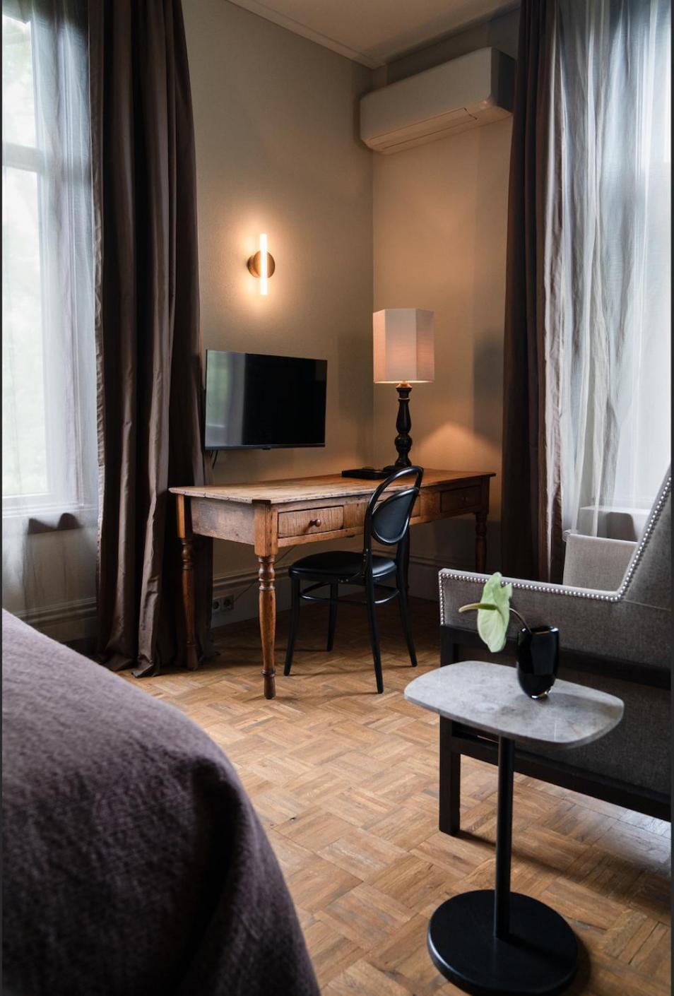 Boutique Hotel Villa Trompenberg Хилверсъм Екстериор снимка
