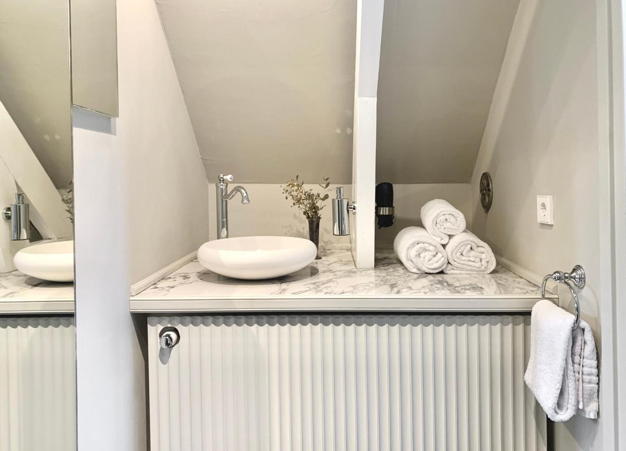 Boutique Hotel Villa Trompenberg Хилверсъм Екстериор снимка